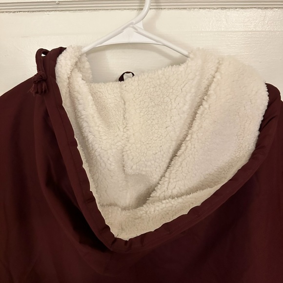 Virginia Tech Men's Sherpa Lined Stadium Jacket by Champion - Picture 5 of 10